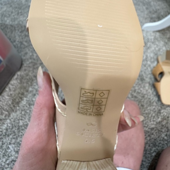 Chunky heel sandal - Picture 5 of 7